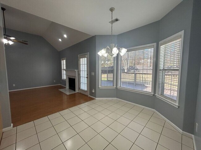 Foto del edificio - 313 Old Cahaba Trail