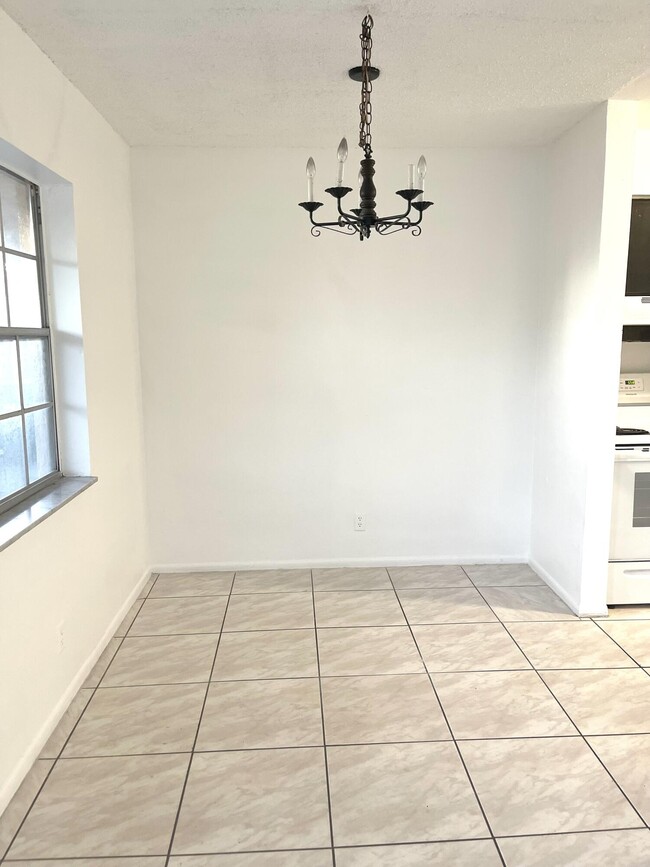 Building Photo - 2251 NW 52nd Ct