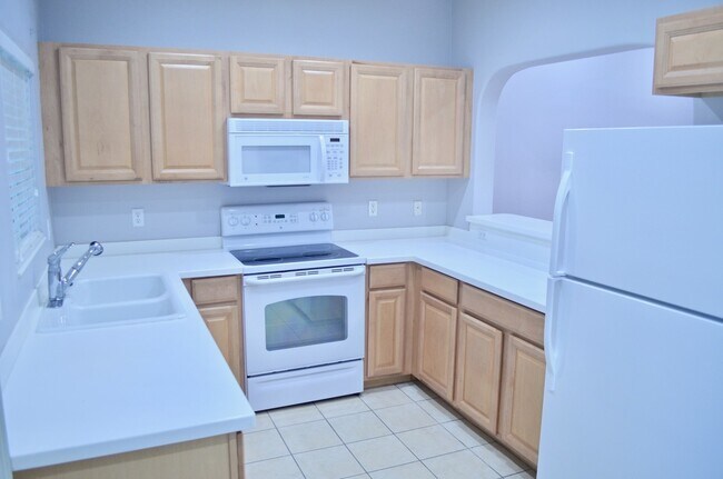 Foto del edificio - beautiful townhome in Heritage Harbour