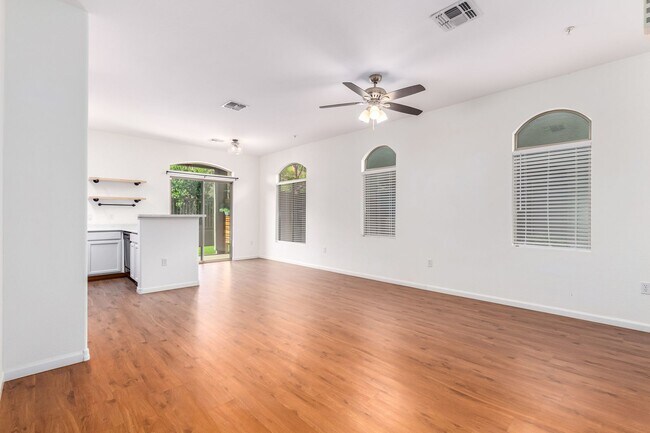 Foto del edificio - Beautiful Condo in Augusta Ranch (Gate Code: #4278)