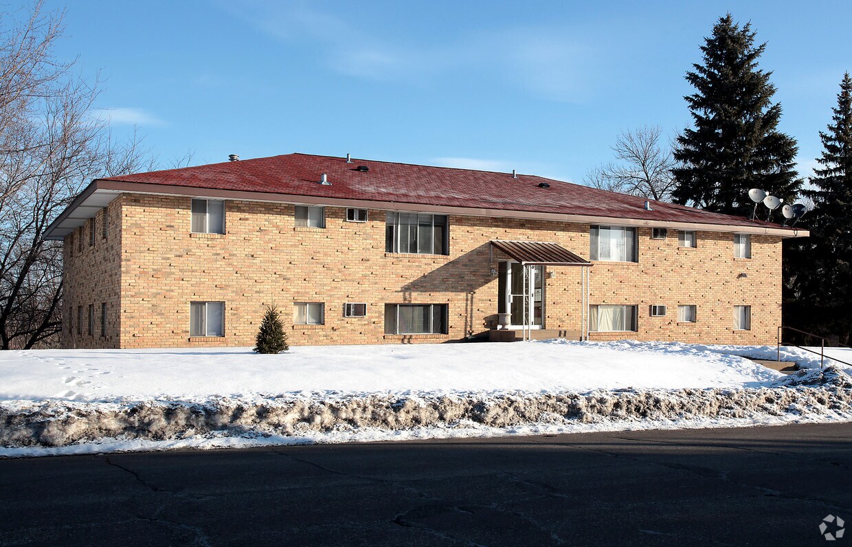 Primary Photo - 1307 Shakopee Ave E