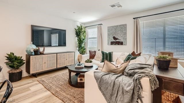 Foto del edificio - 10777 Paget Ct