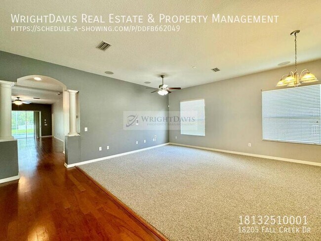 Building Photo - 18205 Fall Creek Dr