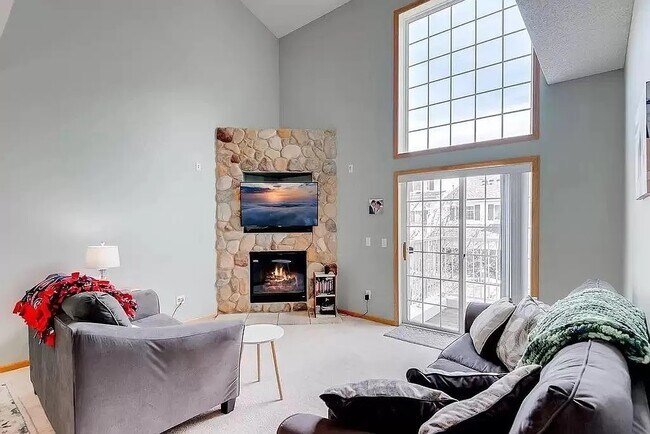 Foto del edificio - 6787 Pine Crest Trail S
