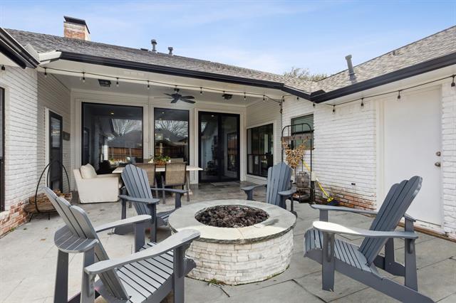 Building Photo - 1430 Plummer Dr