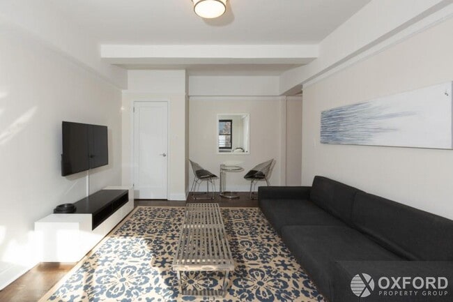 Building Photo - 340 East 52nd Street
