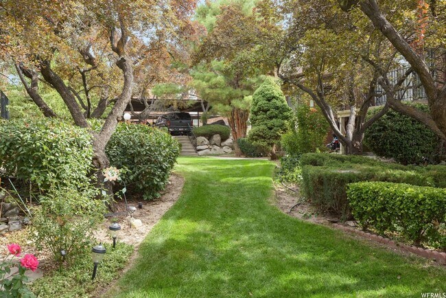 Building Photo - Great  2 Bed 2 Bath Apartment in Murray