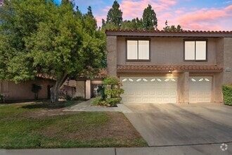 Building Photo - 4129 Pinewood Lake Dr