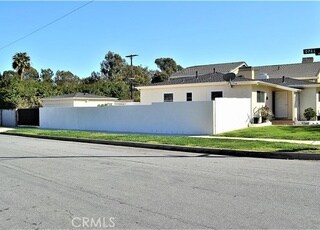 Building Photo - 1304 Cordary Ave