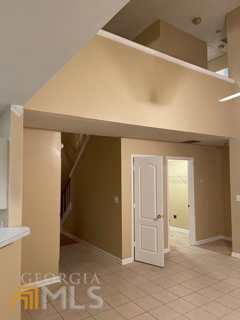 Building Photo - 738 Rosewood Cir