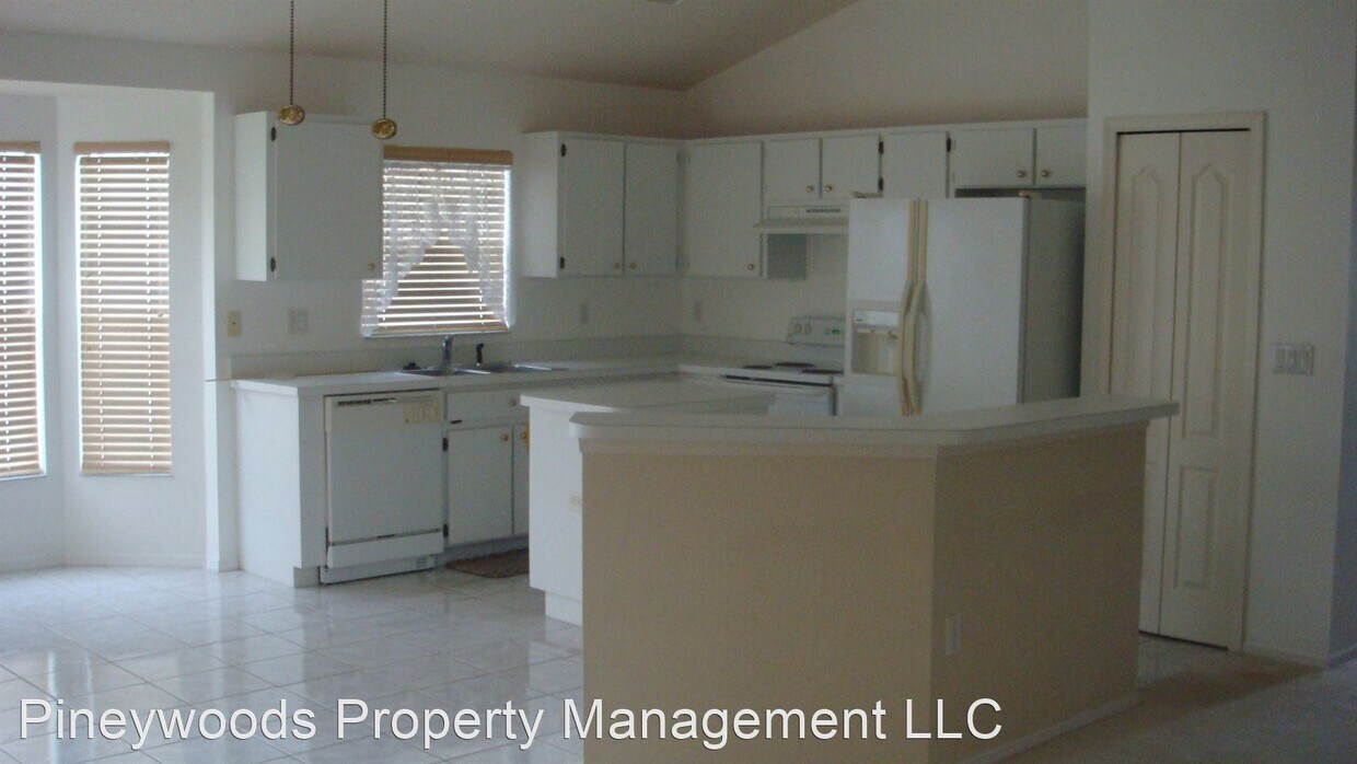 Foto del edificio - 3 br, 2 bath House - 418 Henderson Ave