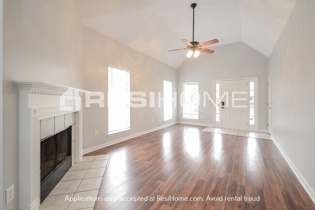 Foto del edificio - Home For Rent!!