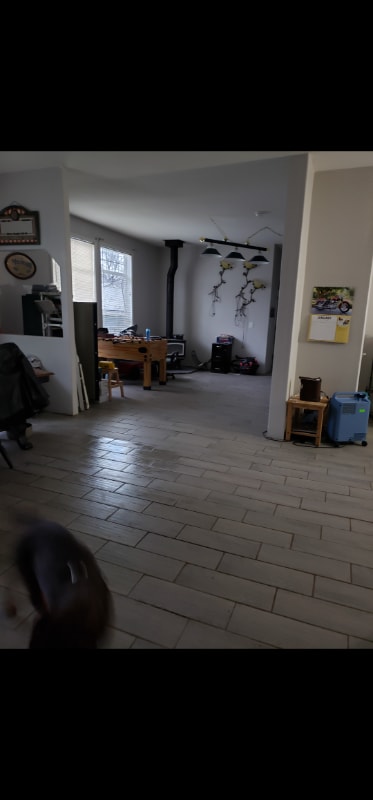 Building Photo - 757 Main Ave