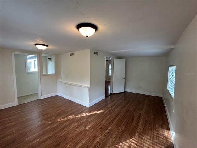 Foto del edificio - 3304 NW 20th St