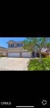 Building Photo - 477 Fallbrook Ave