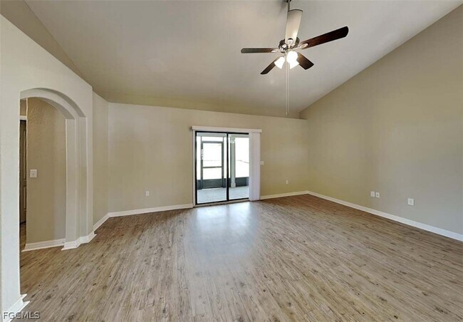 Foto del edificio - 202 SW 16th Terrace