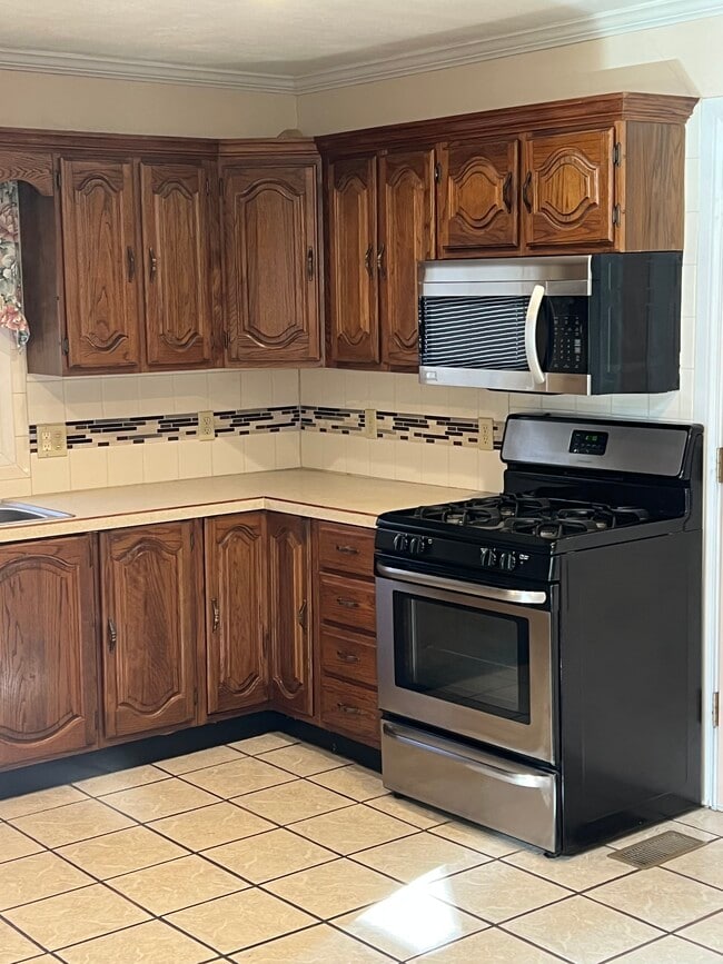 Foto del edificio - 108 Circle Dr