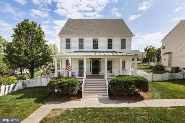 Building Photo - 42903 Redfield St