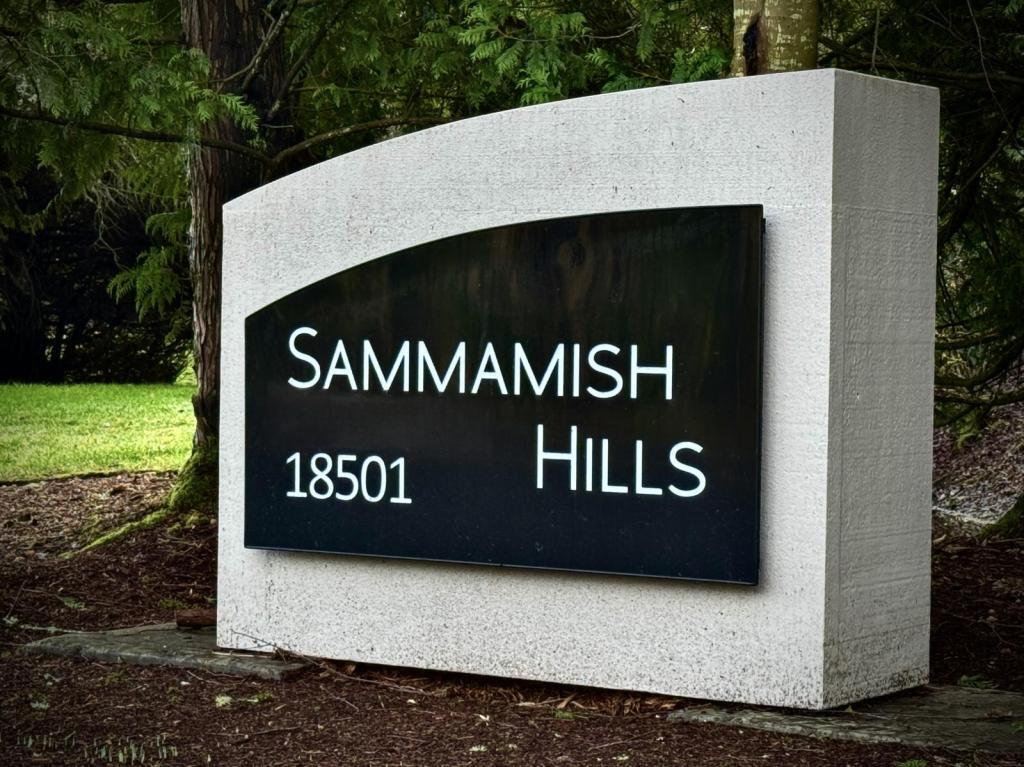 Photo - 18501 SE Newport Way M352