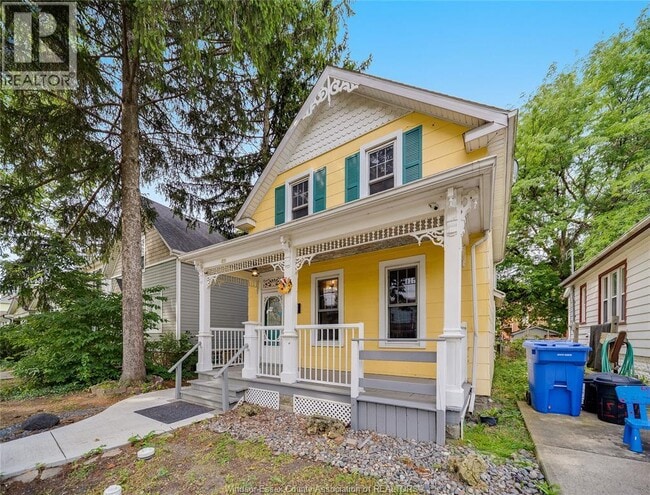 Building Photo - 211 Cameron Ave
