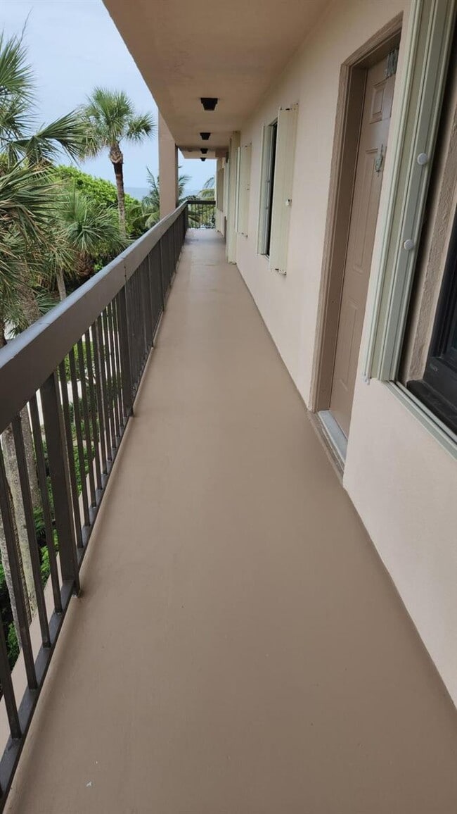 Building Photo - 101 Ocean Bluffs Blvd