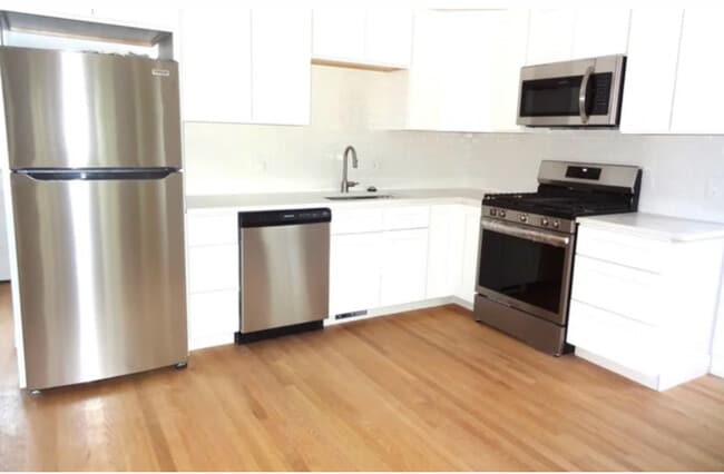 Newly renovated in 2023. New appliances with fryer option oven. - 81 Pleasant St