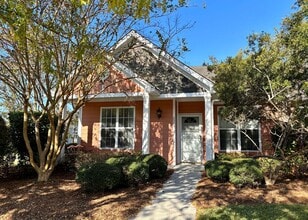 Building Photo - 2973 Sweetleaf Ln