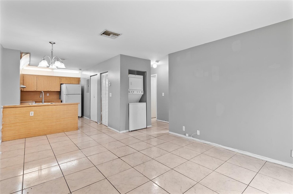 10622 Royal Palm Blvd Unit 10622, Coral Springs, FL 33065 Condo for