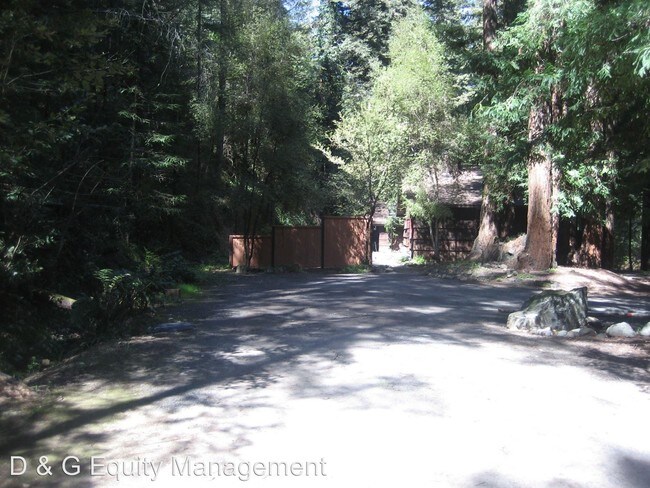Building Photo - 14255 Green Valley Rd