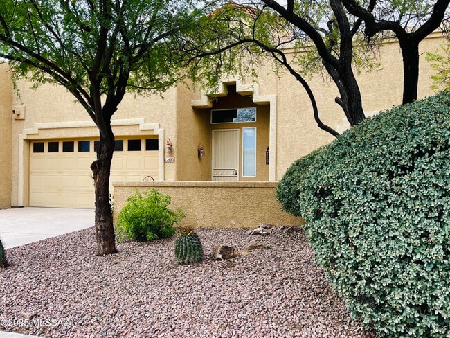 Building Photo - 12683 N Sleeping Coyote Dr