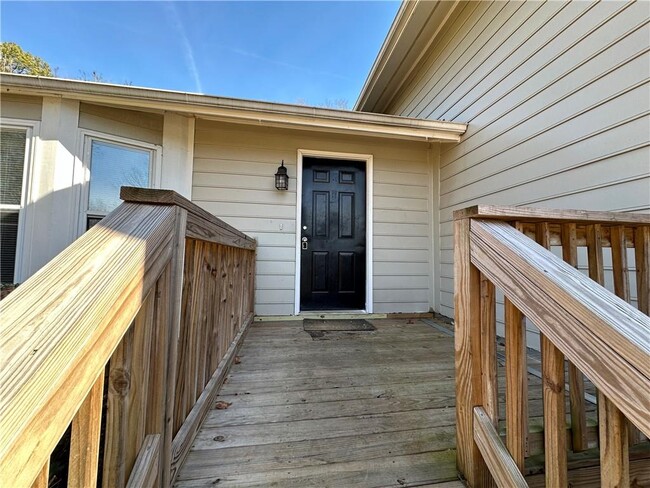 Building Photo - 1086 Brown Duck Trail