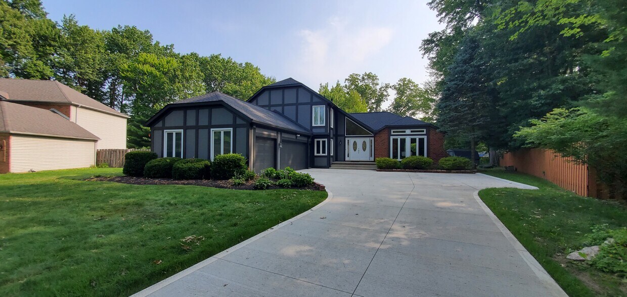 25624 Woodpath Trl, Westlake, OH 44145 House Rental in Westlake, OH