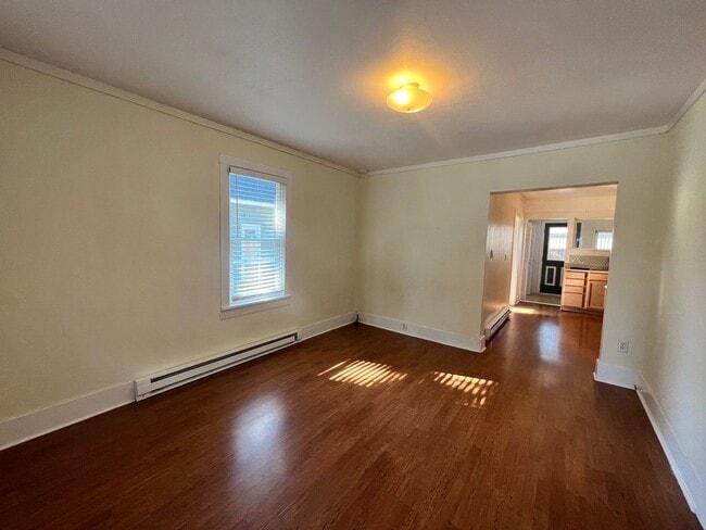 Building Photo - Charming Home near Downtown Ellensburg!