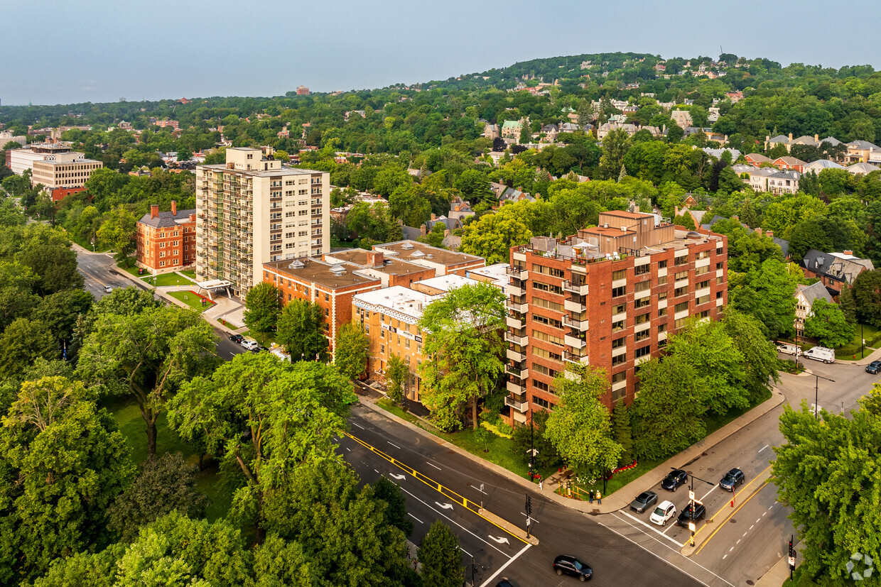 Aerial view - 9T3 Apartments