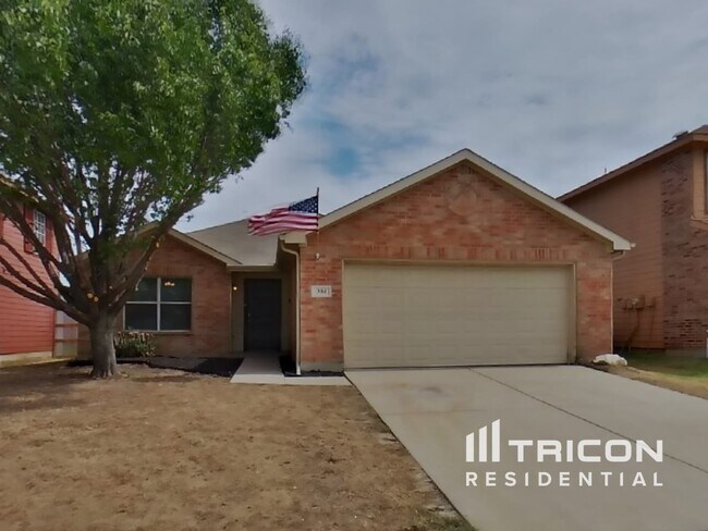 Foto del edificio - 304 Blairwood Dr