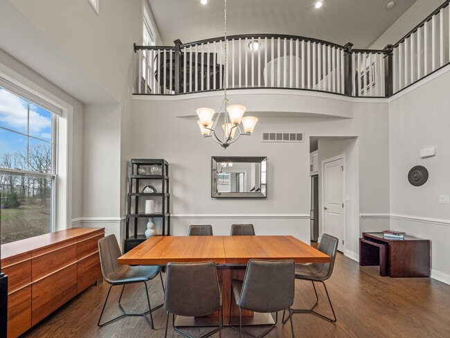 Building Photo - 3219 Brackley Dr