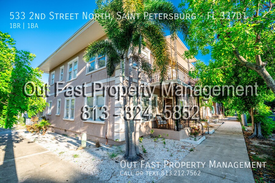Foto principal - 533 2nd St N