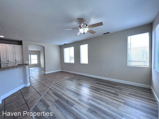 Foto del edificio - 3 br, 2 bath House - 7903 Marla Way