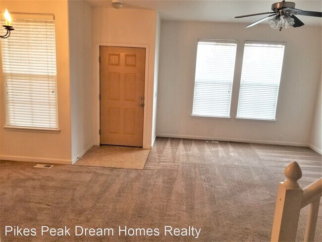 Building Photo - 3 br, 3 bath House - 3988 Diamond Ridge View
