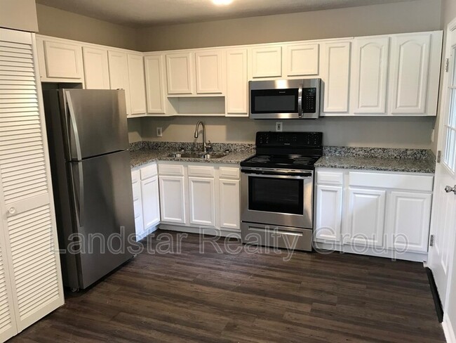 Building Photo - 9717 Galene Dr