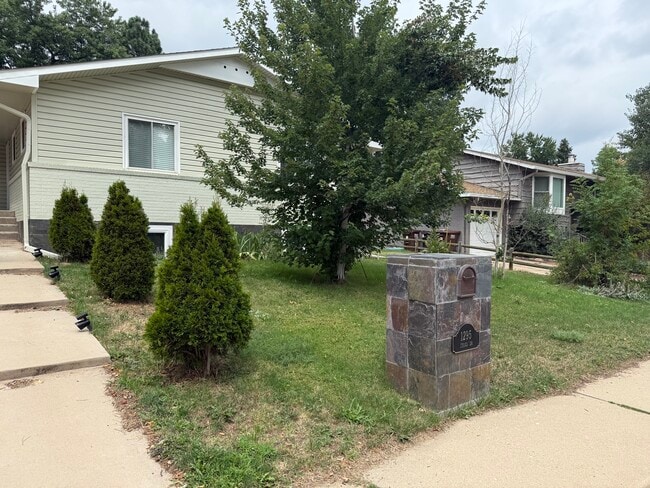 Foto del edificio - 1295 Ithaca Dr