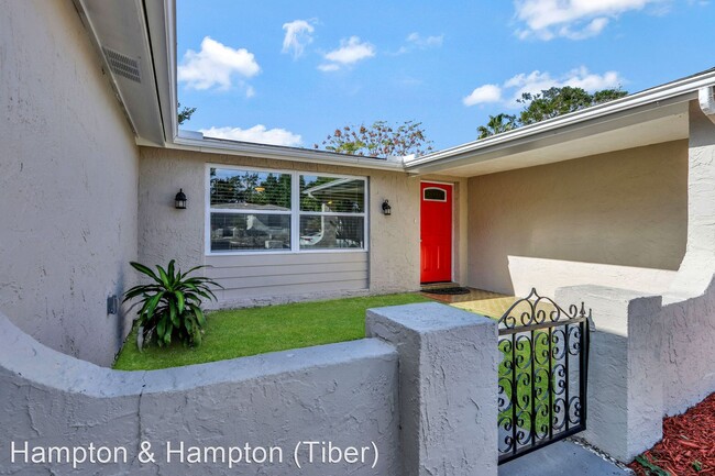 Building Photo - 4 br, 2 bath House - 9811 RAINBOW LANE