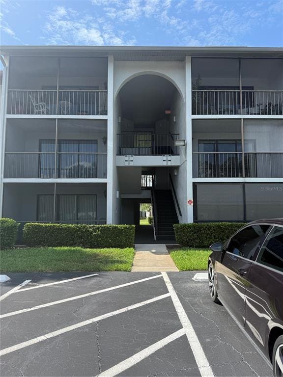 Building Photo - 1223 S Pine Ridge Cir