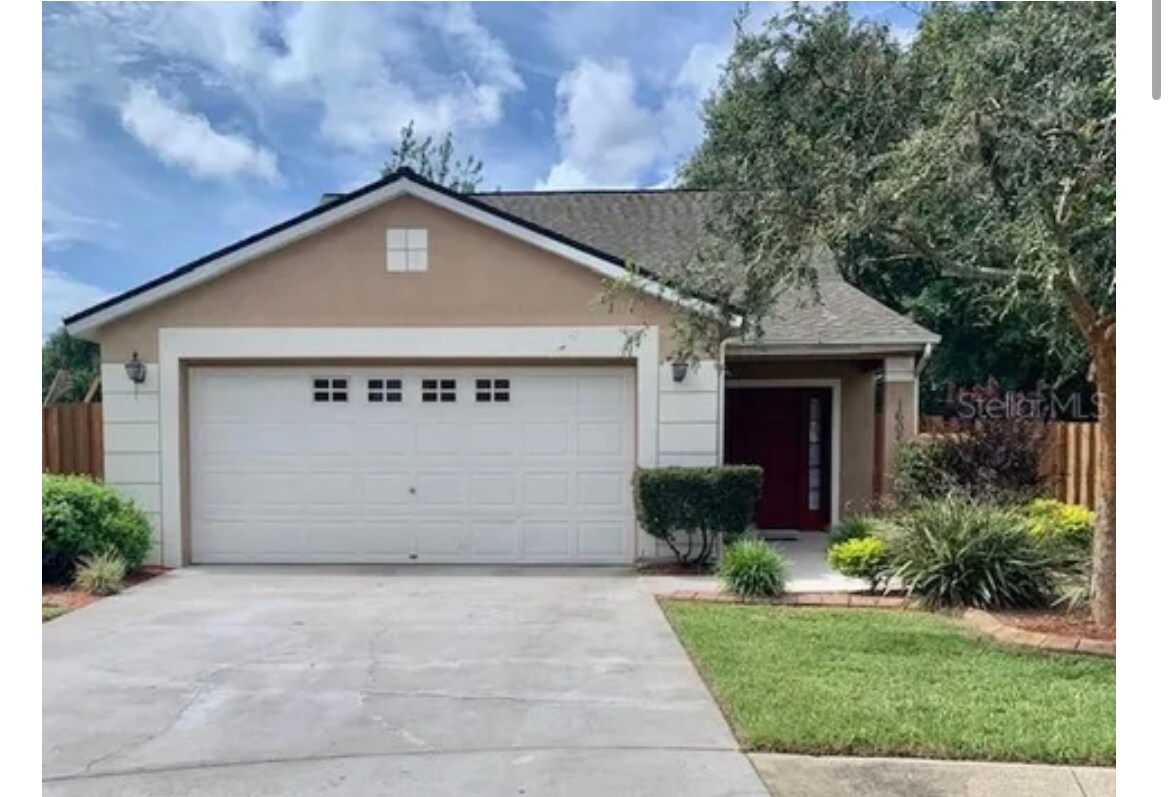 Primary Photo - 1605 Tropicana Way