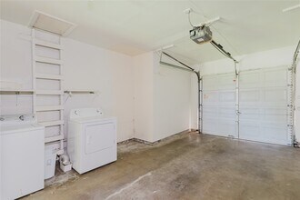Building Photo - 5210 De Lange Ln