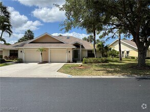 Building Photo - 1334 Park Lake Dr