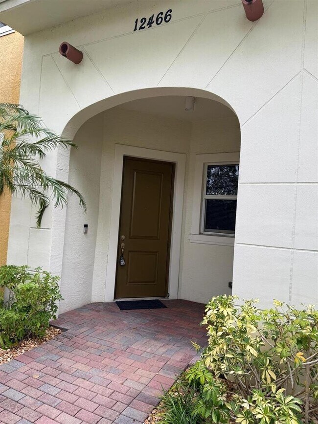 Building Photo - 12466 NW 17th Ct