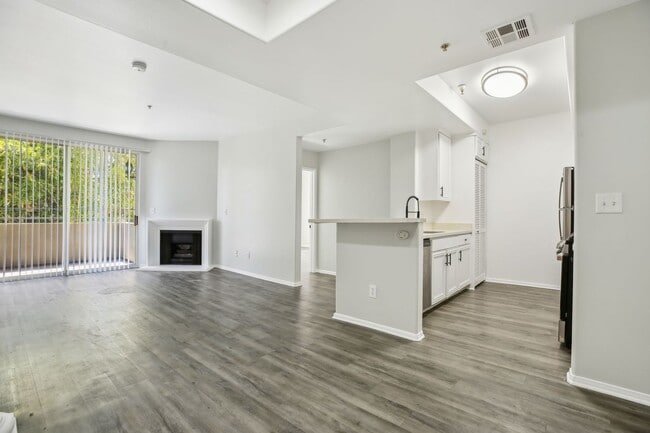 Interior Photo - 2245 Beverly Glen Blvd.