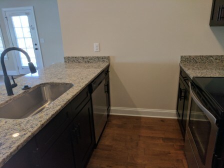 Building Photo - 245 Town Creek Rd