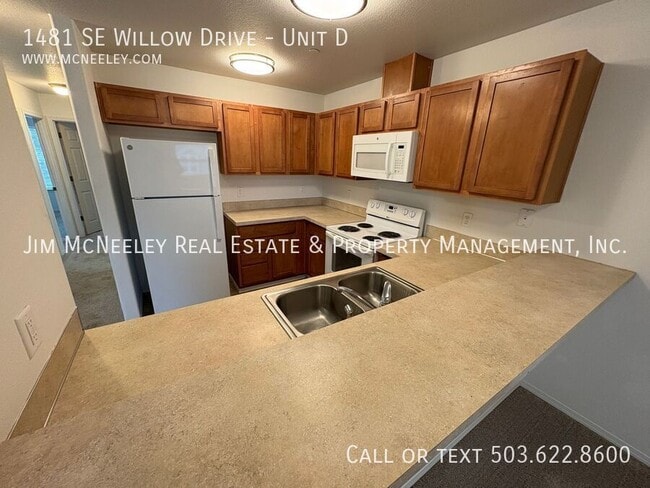 Foto del edificio - 1481 SE Willow Dr